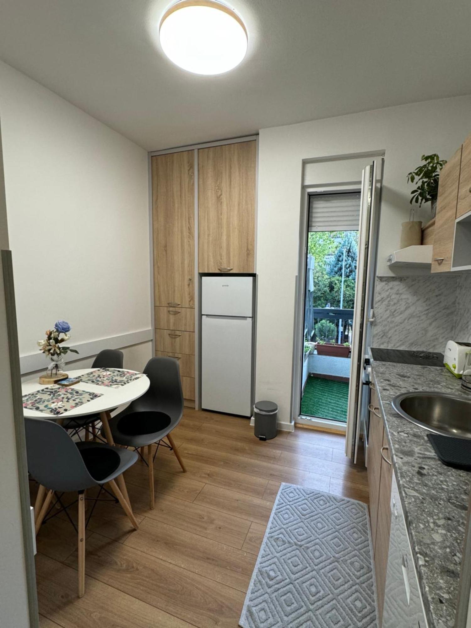 Apartament Eleven Podgorica Zewnętrze zdjęcie